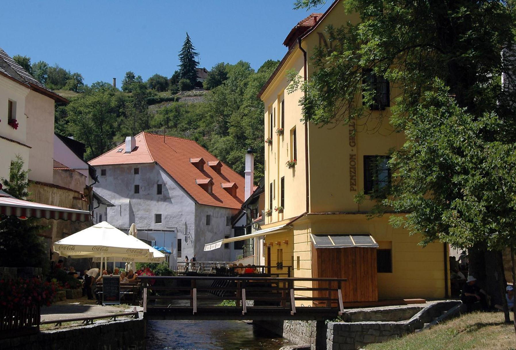 盆棕纳欧斯特罗夫酒店 Český Krumlov 外观 照片